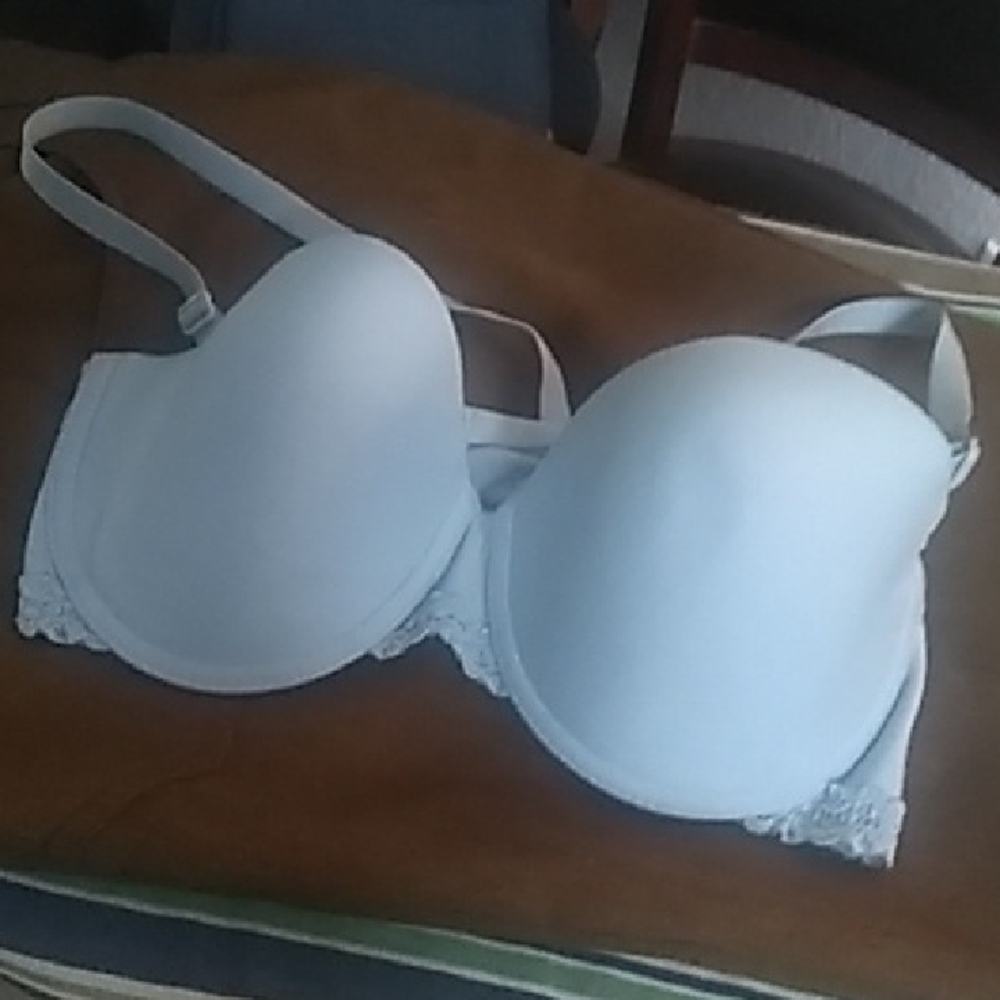 Sloggi Soft White Lace Bra